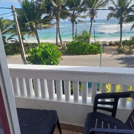 White Surfing Beach Resort أونا واتونا المظهر الخارجي الصورة