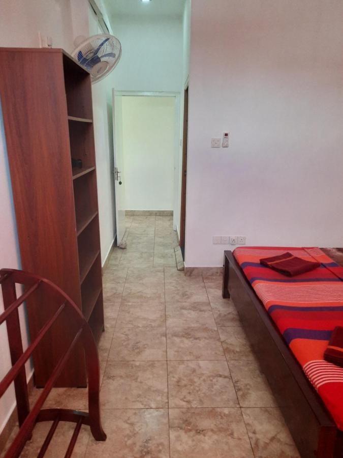 White Surfing Beach Resort أونا واتونا المظهر الخارجي الصورة